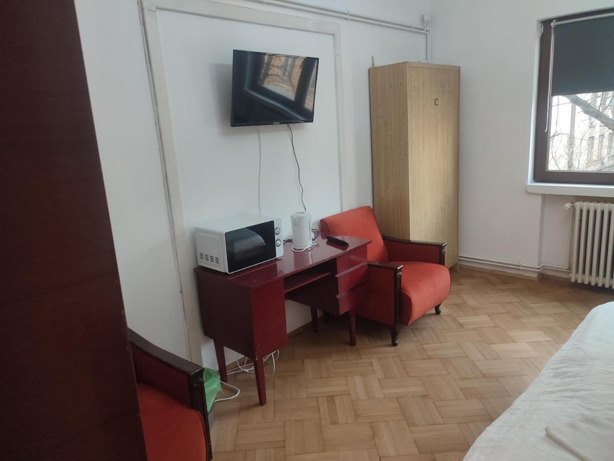 Iancu Apartments Boekarest Buitenkant foto