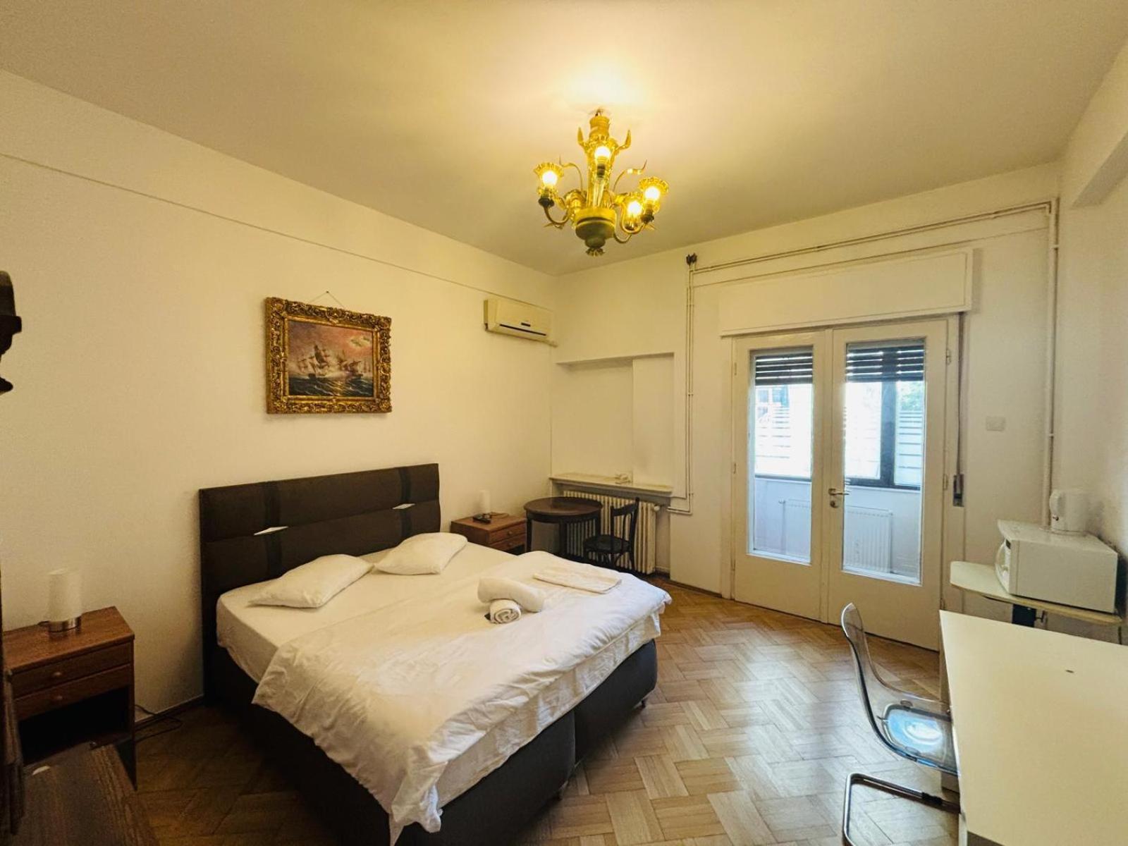 Iancu Apartments Boekarest Buitenkant foto