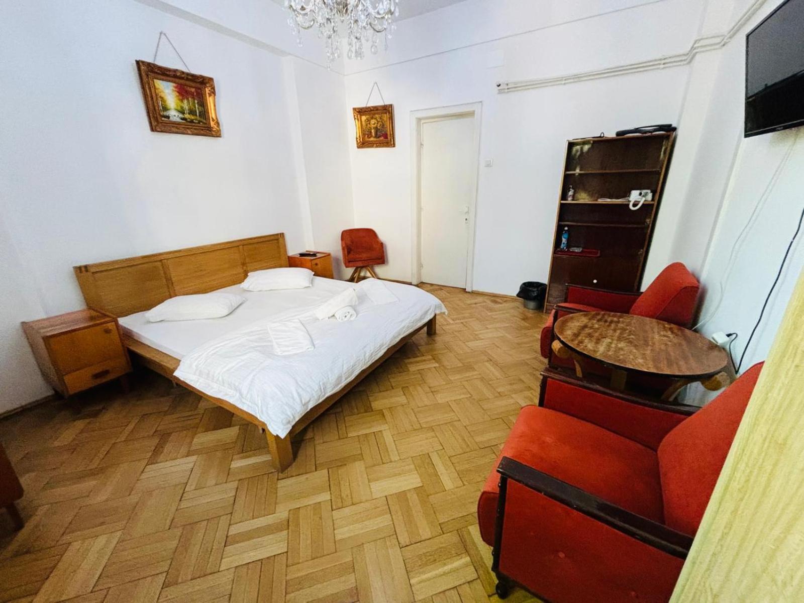 Iancu Apartments Boekarest Buitenkant foto