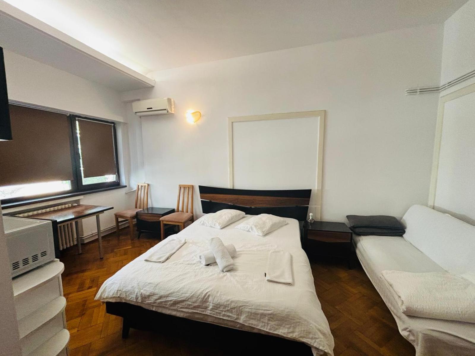 Iancu Apartments Boekarest Buitenkant foto